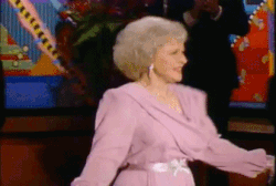 GIF - Femme qui danse